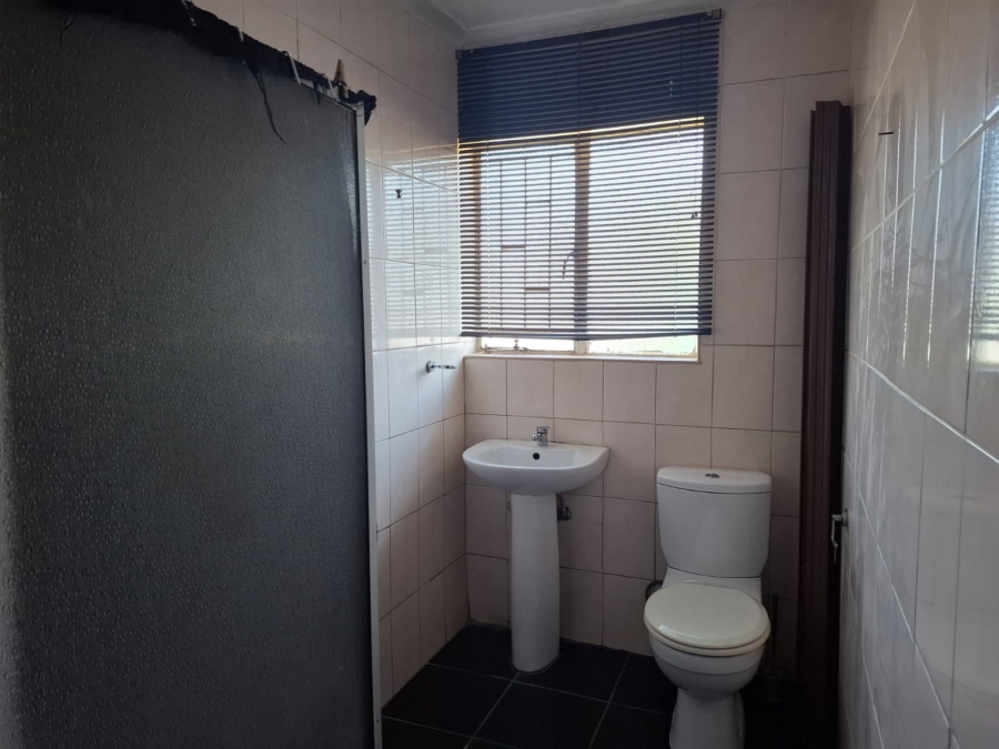 4 Bedroom Property for Sale in Dalpark Gauteng
