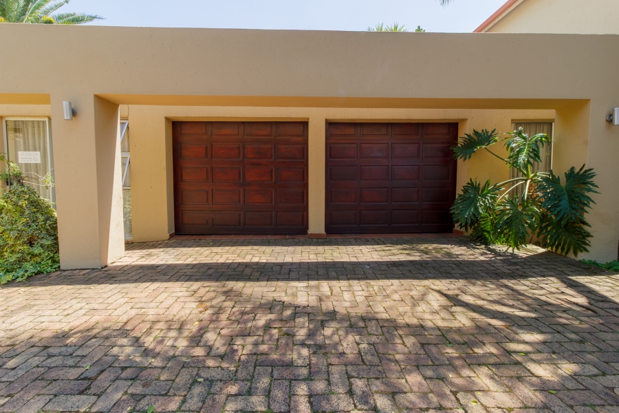 4 Bedroom Property for Sale in Fairland Gauteng