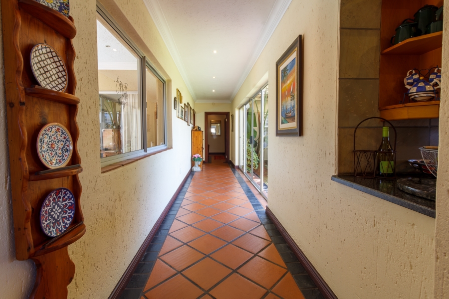 4 Bedroom Property for Sale in Fairland Gauteng
