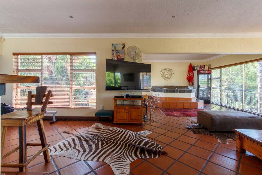 4 Bedroom Property for Sale in Fairland Gauteng