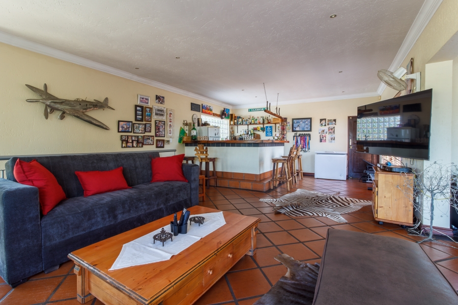 4 Bedroom Property for Sale in Fairland Gauteng