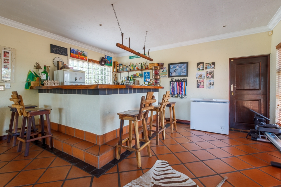 4 Bedroom Property for Sale in Fairland Gauteng