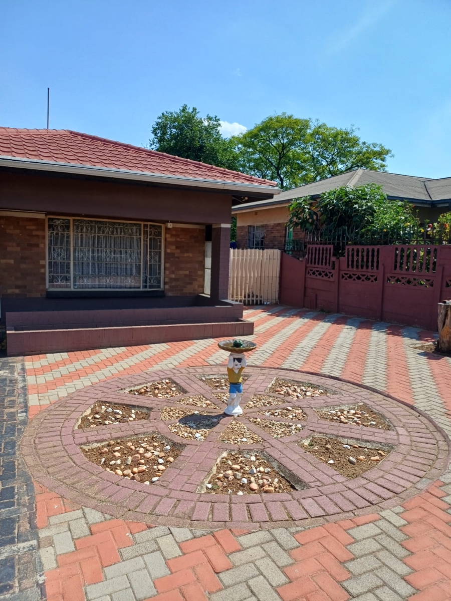 3 Bedroom Property for Sale in Homestead Gauteng