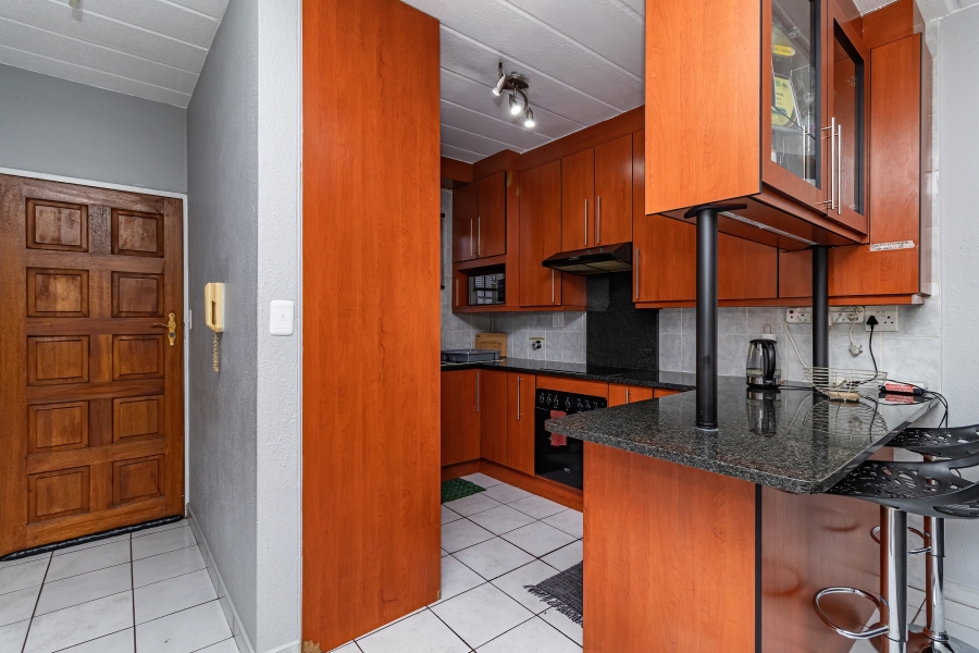 To Let 2 Bedroom Property for Rent in Eden Glen Gauteng