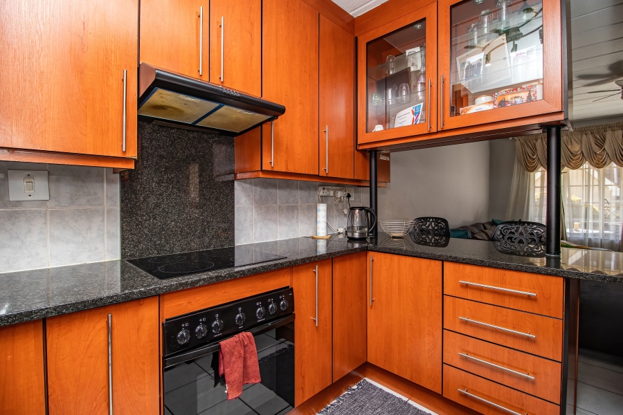 To Let 2 Bedroom Property for Rent in Eden Glen Gauteng