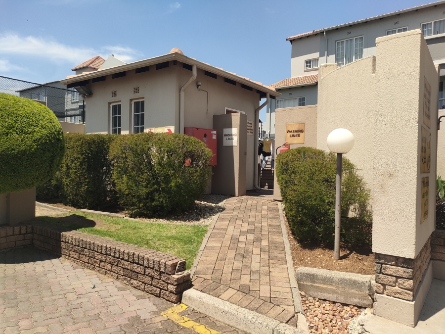 To Let 2 Bedroom Property for Rent in Eden Glen Gauteng