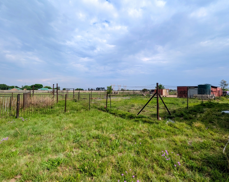 0 Bedroom Property for Sale in Boltonwold Gauteng