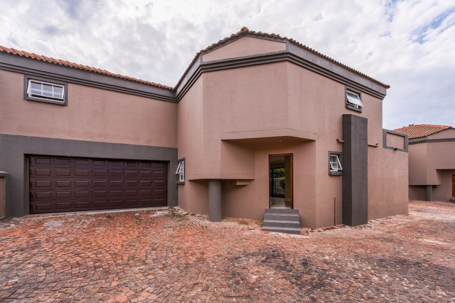 4 Bedroom Property for Sale in Equestria Gauteng