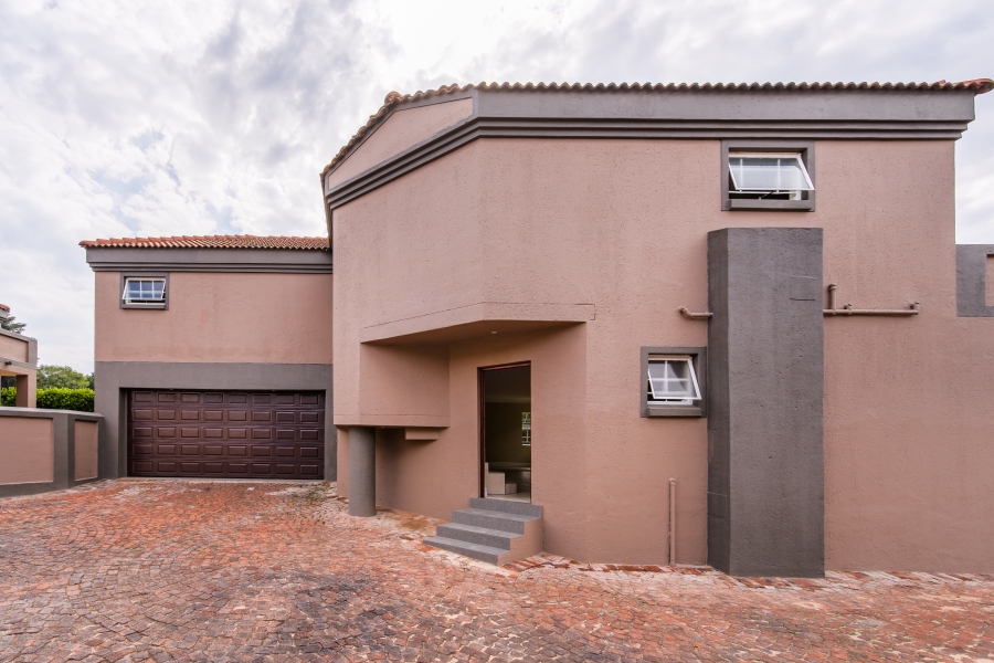 4 Bedroom Property for Sale in Equestria Gauteng