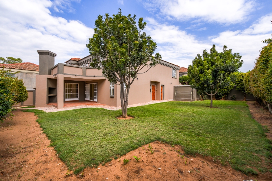 4 Bedroom Property for Sale in Equestria Gauteng
