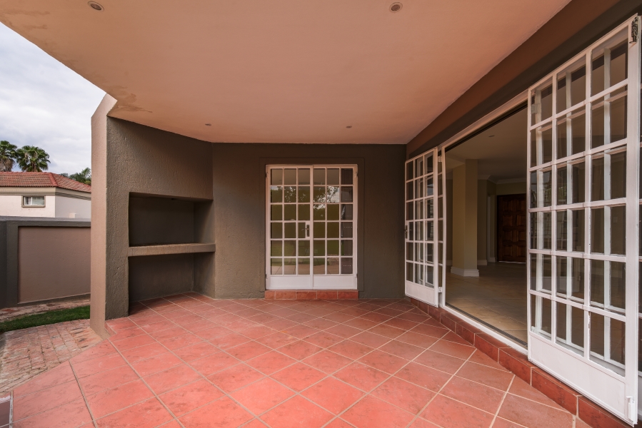 4 Bedroom Property for Sale in Equestria Gauteng