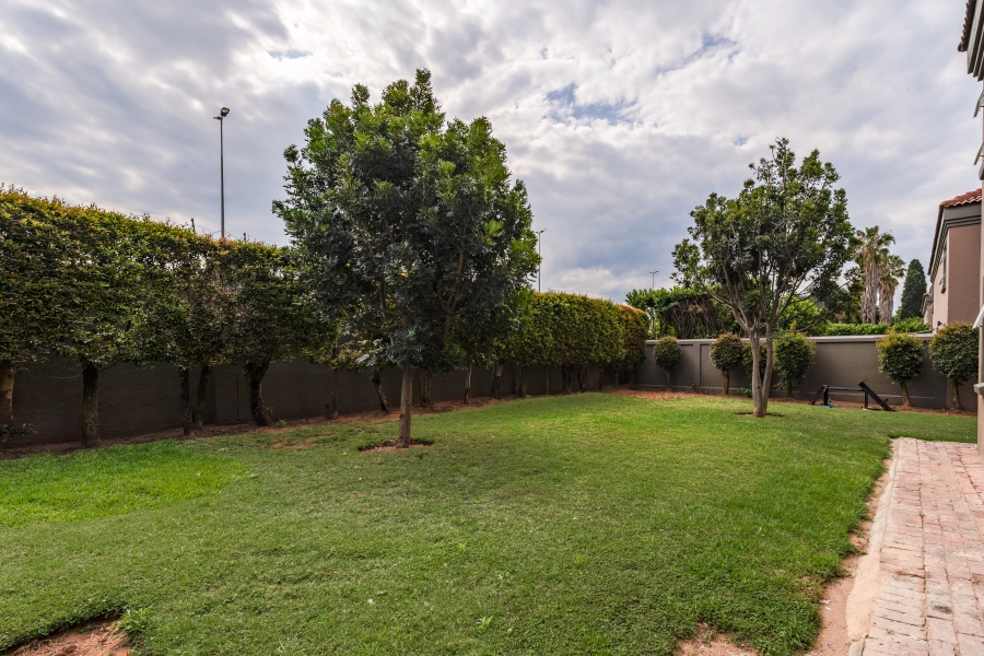 4 Bedroom Property for Sale in Equestria Gauteng