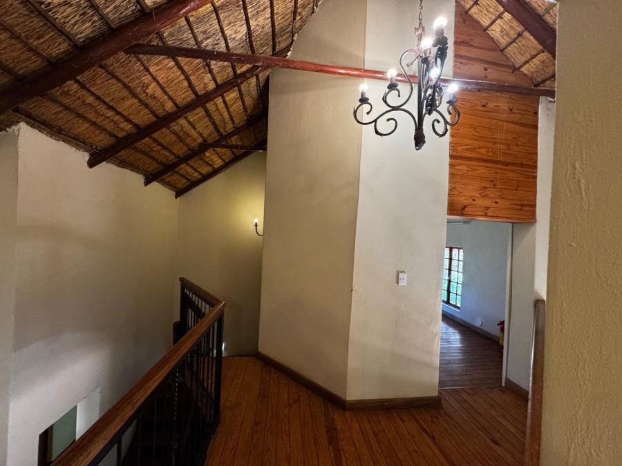 9 Bedroom Property for Sale in Kameeldrift East Gauteng