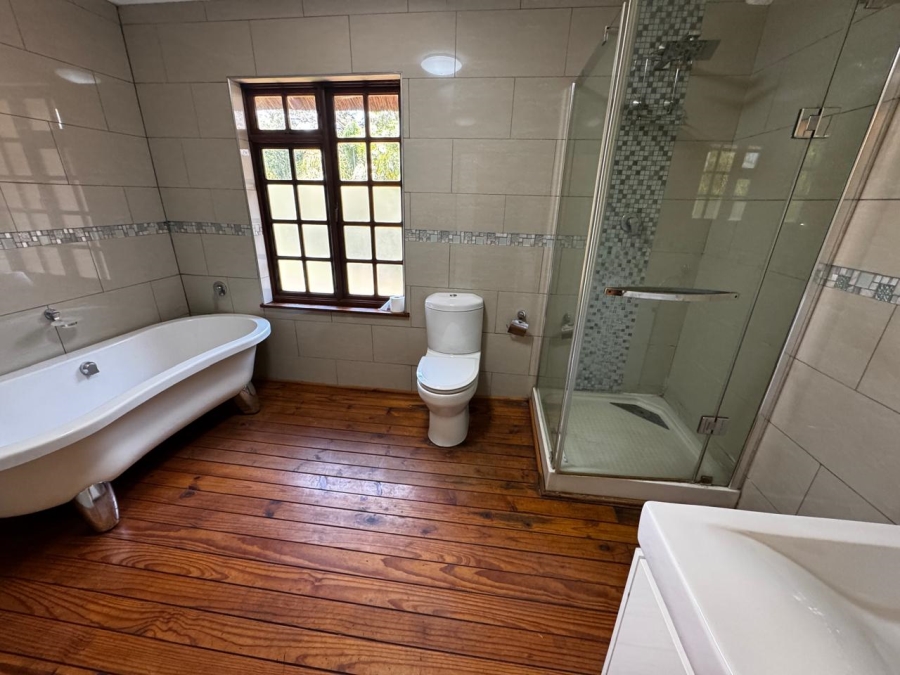 9 Bedroom Property for Sale in Kameeldrift East Gauteng