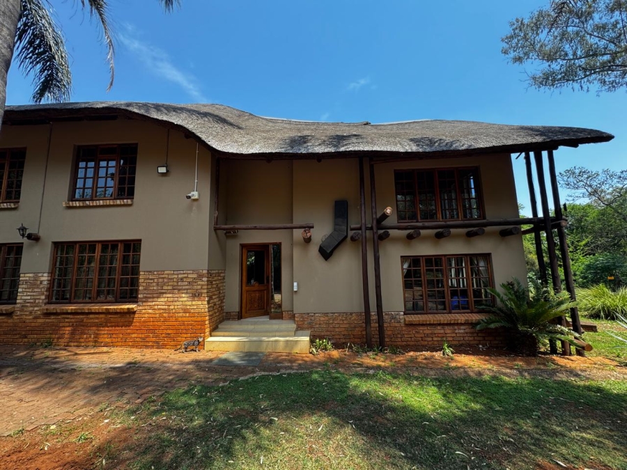 9 Bedroom Property for Sale in Kameeldrift East Gauteng