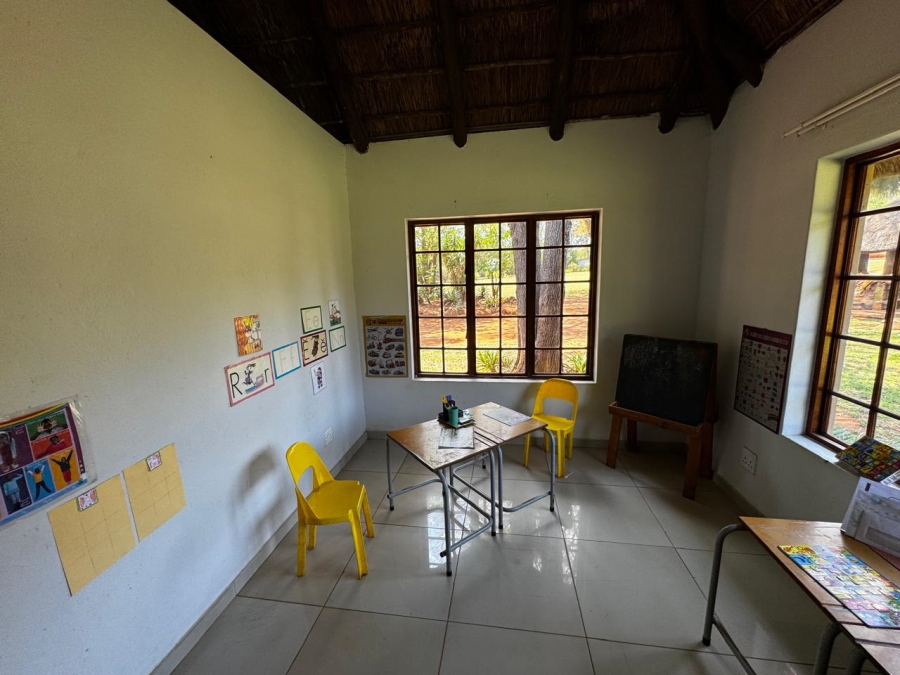 9 Bedroom Property for Sale in Kameeldrift East Gauteng