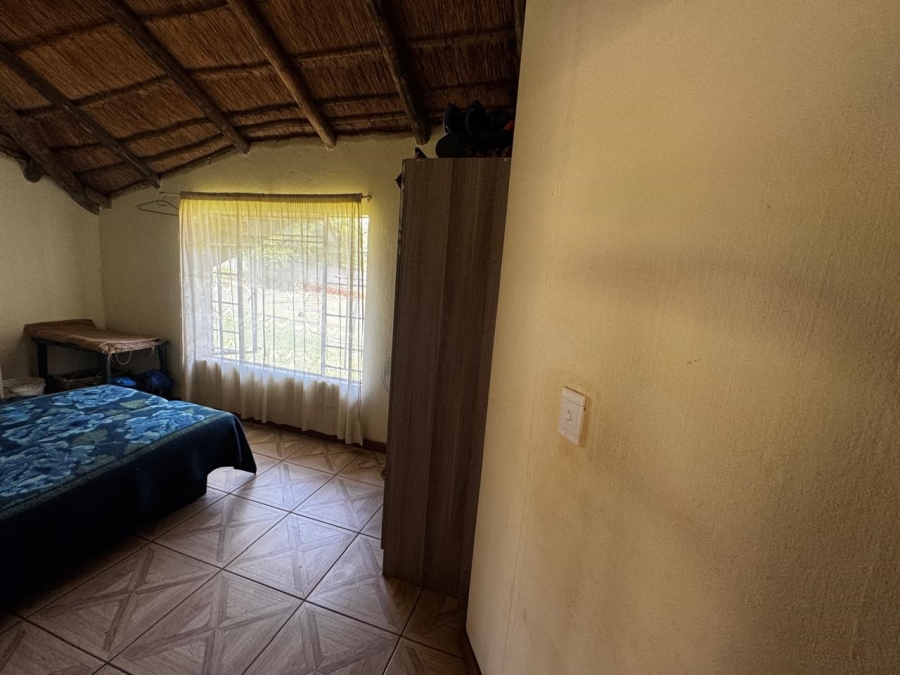 9 Bedroom Property for Sale in Kameeldrift East Gauteng