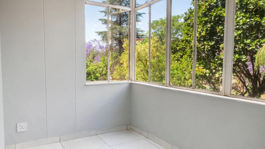 2 Bedroom Property for Sale in Baileys Muckleneuk Gauteng