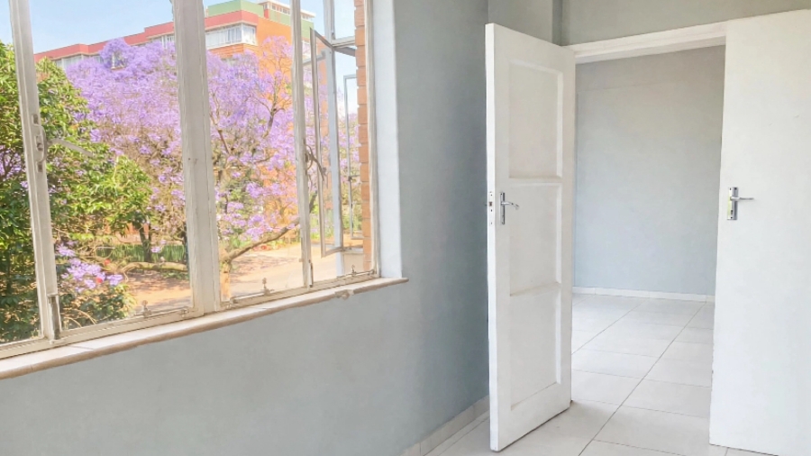 2 Bedroom Property for Sale in Baileys Muckleneuk Gauteng