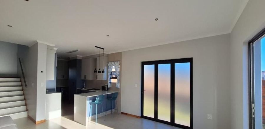 4 Bedroom Property for Sale in Caro Nome A H Gauteng