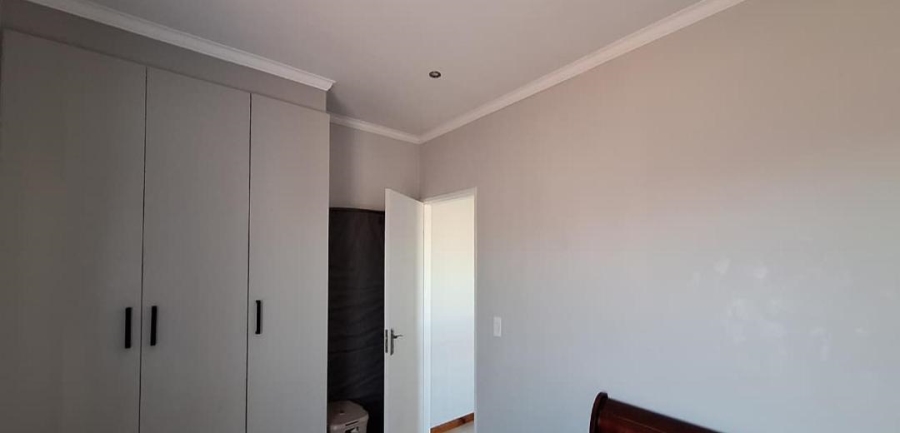 4 Bedroom Property for Sale in Caro Nome A H Gauteng