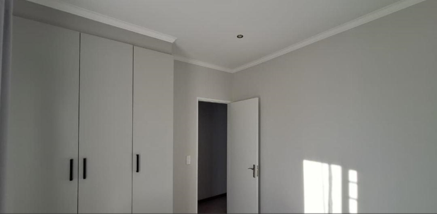 4 Bedroom Property for Sale in Caro Nome A H Gauteng