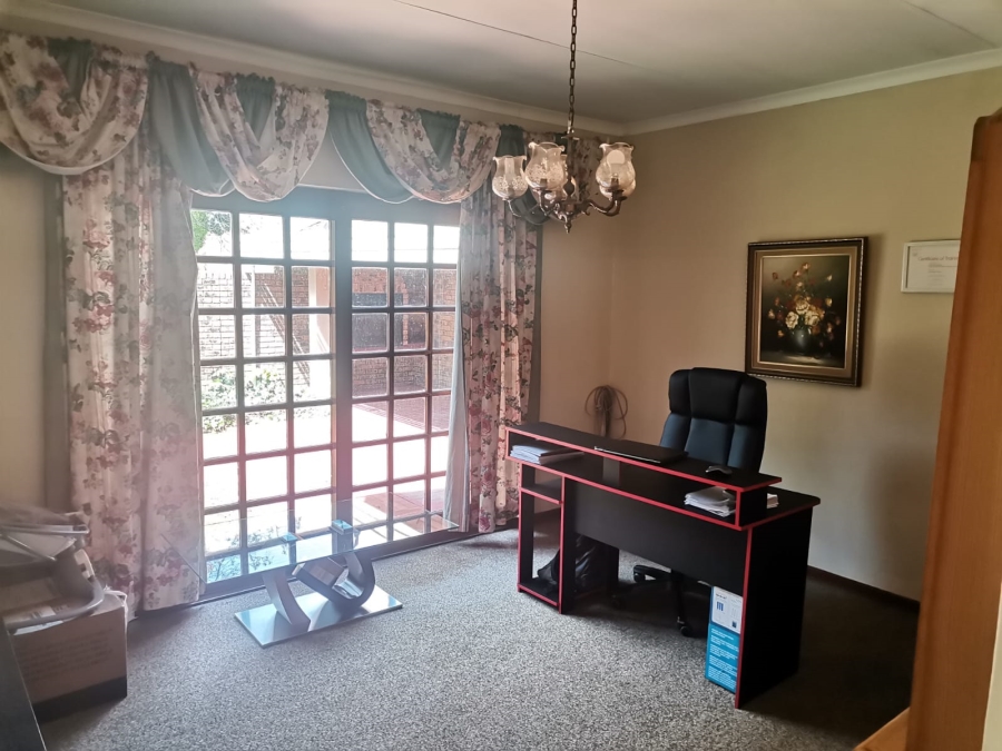 4 Bedroom Property for Sale in Vanderbijlpark SE Gauteng