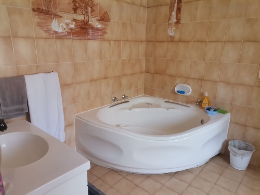 4 Bedroom Property for Sale in Vanderbijlpark SE Gauteng