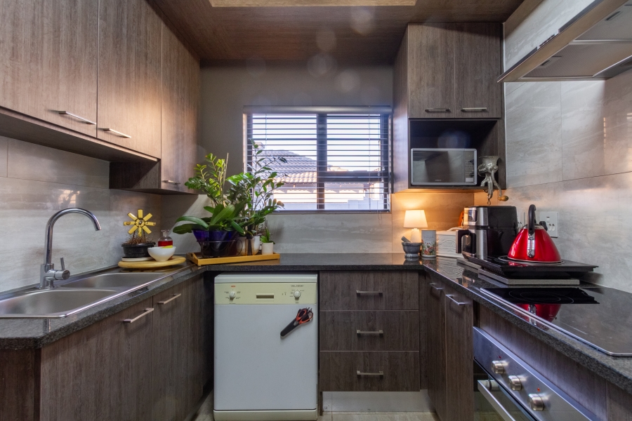 3 Bedroom Property for Sale in Equestria Gauteng