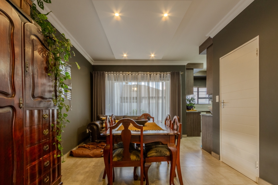 3 Bedroom Property for Sale in Equestria Gauteng