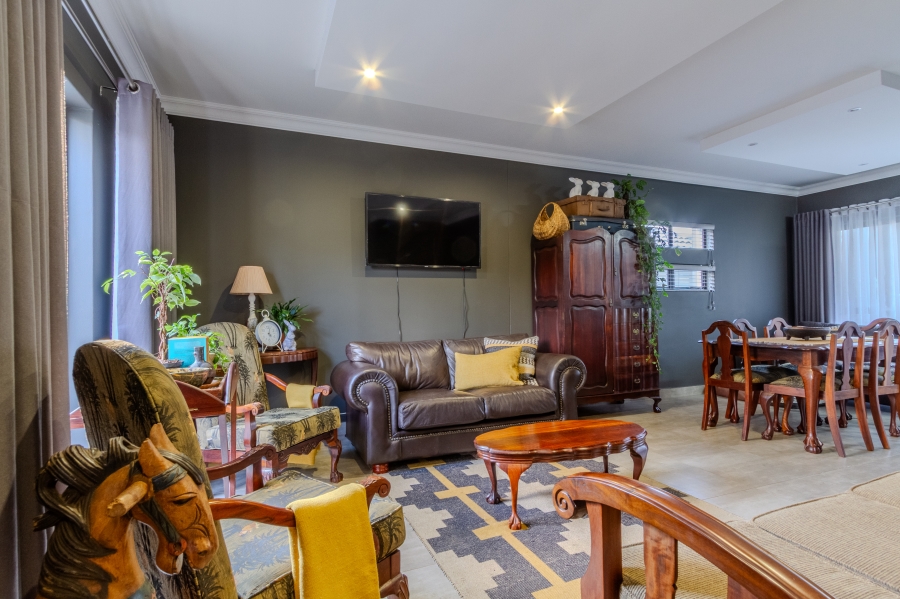 3 Bedroom Property for Sale in Equestria Gauteng