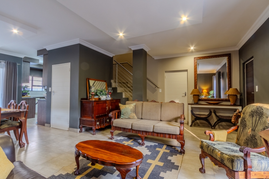 3 Bedroom Property for Sale in Equestria Gauteng