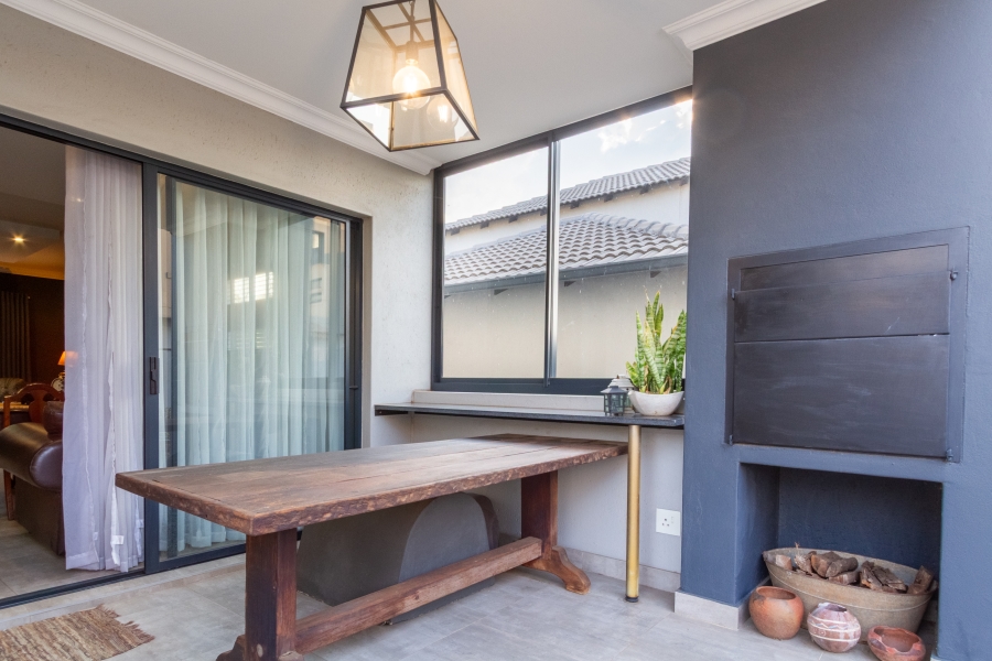 3 Bedroom Property for Sale in Equestria Gauteng