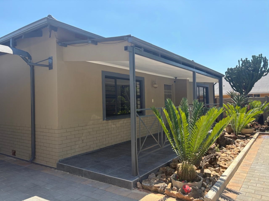 To Let 3 Bedroom Property for Rent in Rietfontein Gauteng