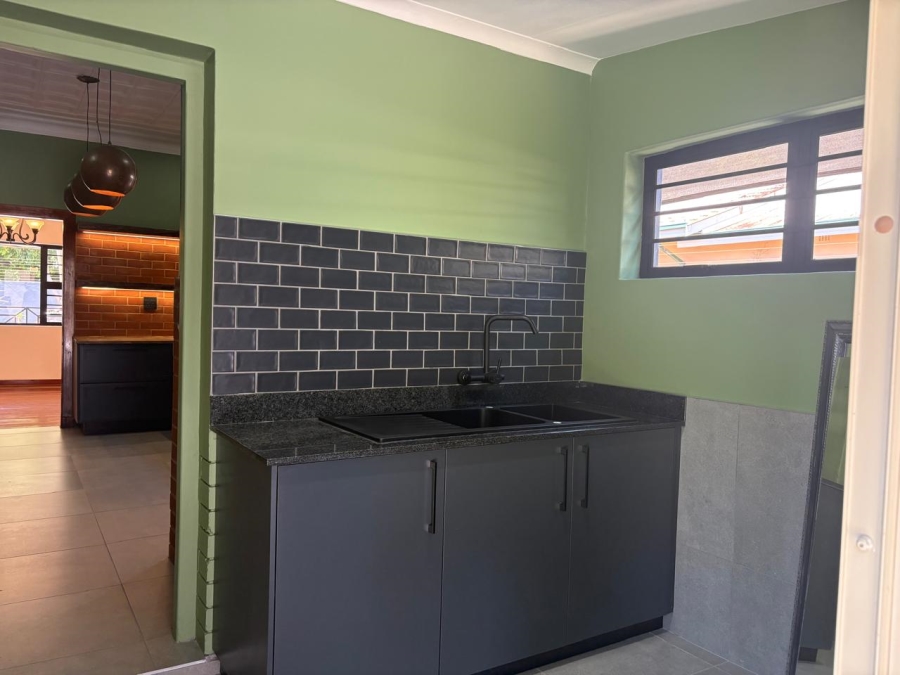 To Let 3 Bedroom Property for Rent in Rietfontein Gauteng