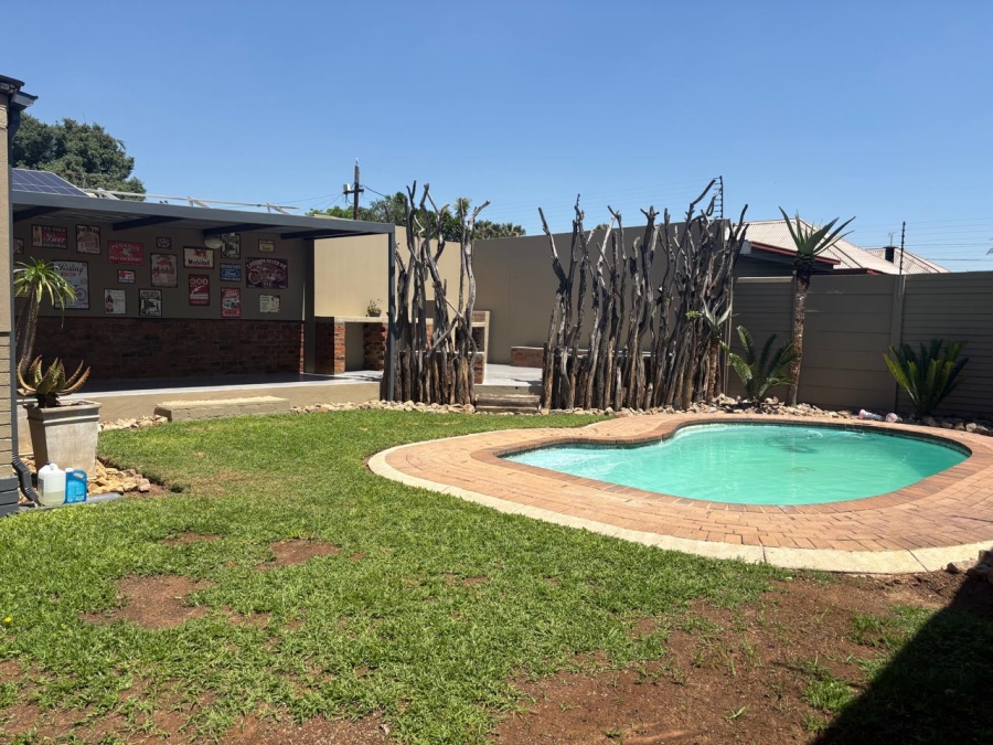 To Let 3 Bedroom Property for Rent in Rietfontein Gauteng
