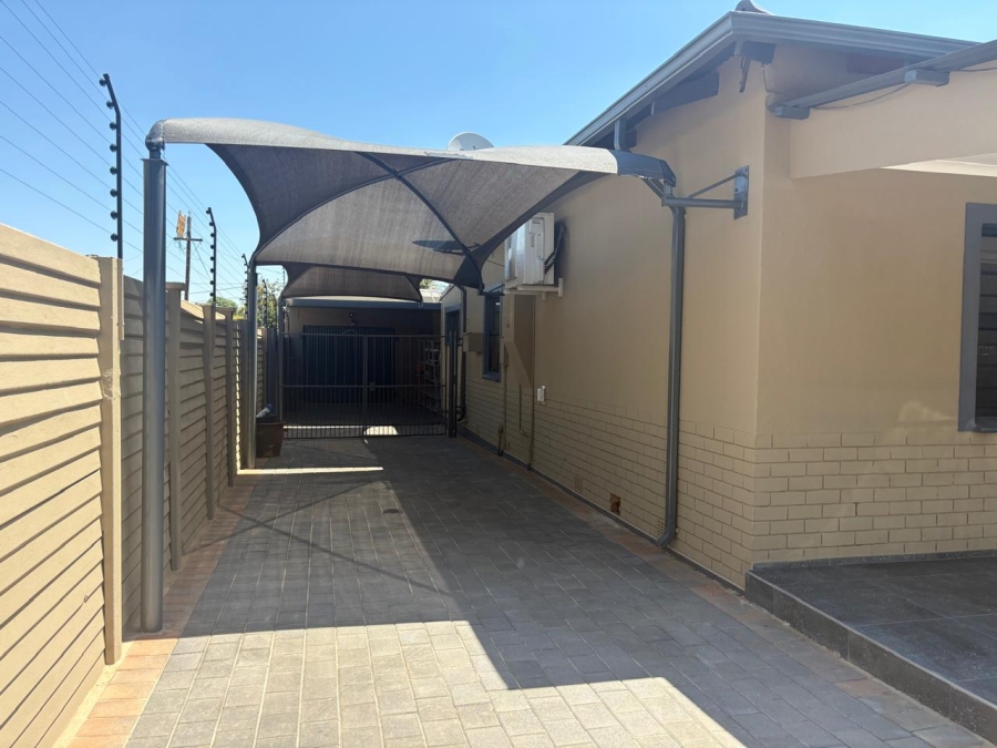 To Let 3 Bedroom Property for Rent in Rietfontein Gauteng