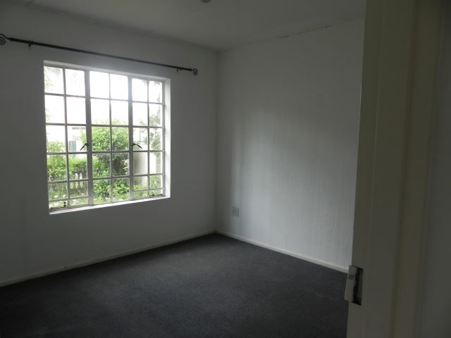 2 Bedroom Property for Sale in Little Falls Gauteng