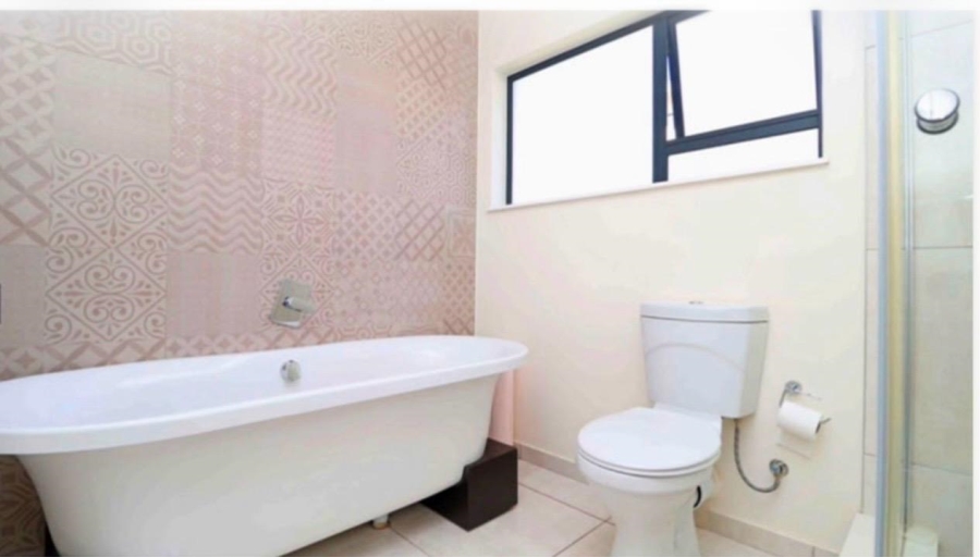 4 Bedroom Property for Sale in Amorosa Gauteng