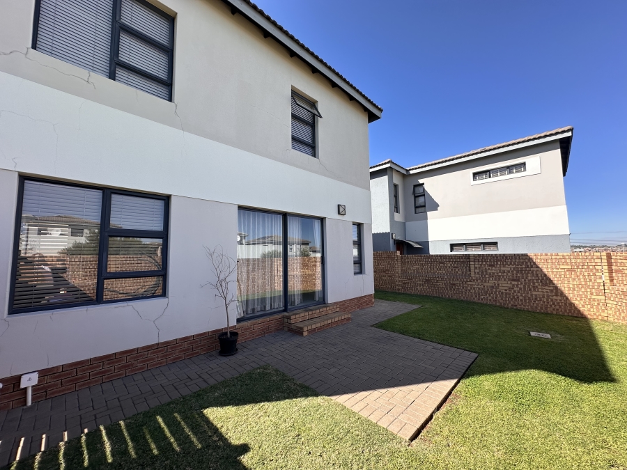 3 Bedroom Property for Sale in Thatchfield Ridge Gauteng
