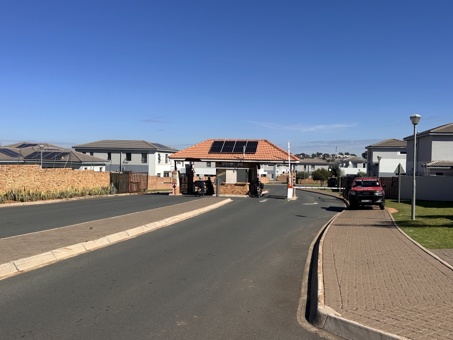 3 Bedroom Property for Sale in Thatchfield Ridge Gauteng