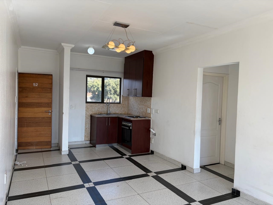 To Let 2 Bedroom Property for Rent in Noordwyk Gauteng