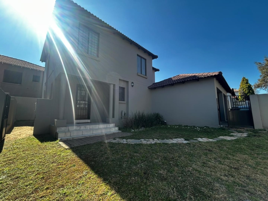 To Let 3 Bedroom Property for Rent in Brendavere Gauteng