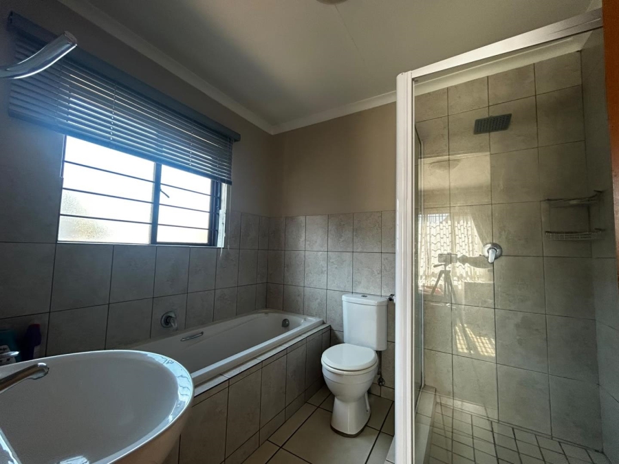 To Let 3 Bedroom Property for Rent in Brendavere Gauteng