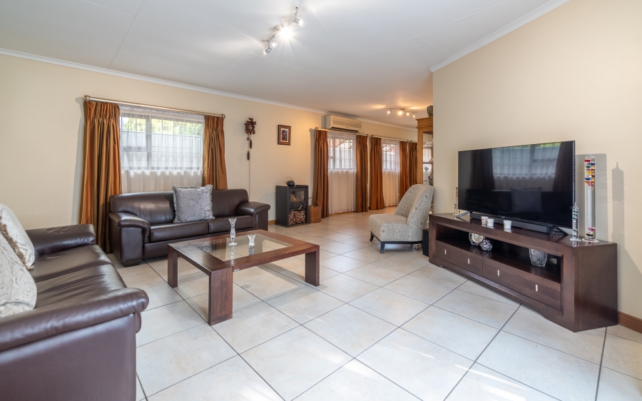 3 Bedroom Property for Sale in Sharonlea Gauteng