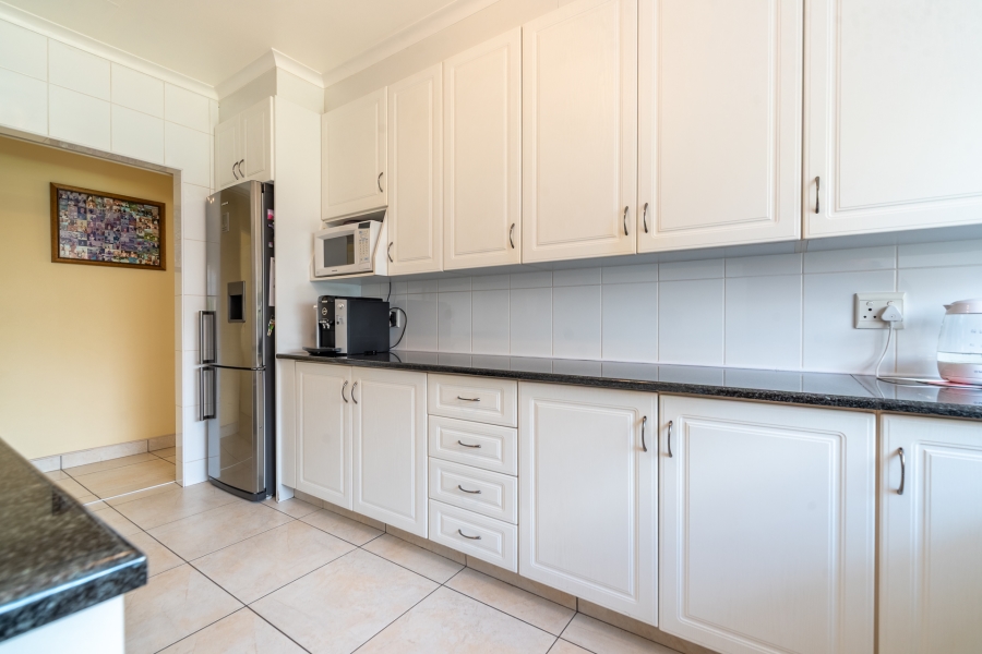 3 Bedroom Property for Sale in Sharonlea Gauteng