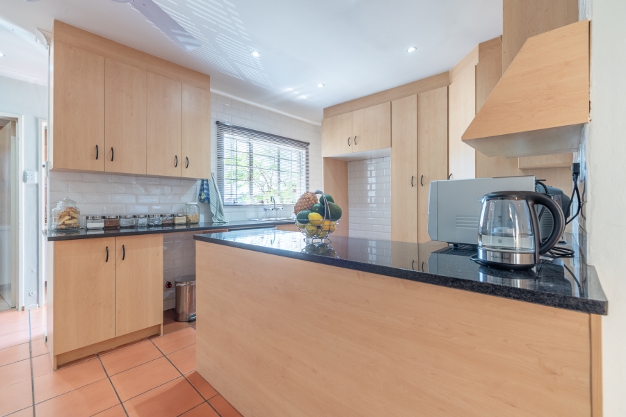 2 Bedroom Property for Sale in Sundowner Gauteng