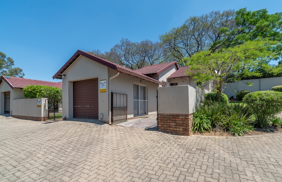 2 Bedroom Property for Sale in Sundowner Gauteng