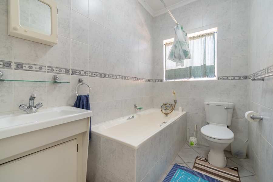 3 Bedroom Property for Sale in North Riding Gauteng
