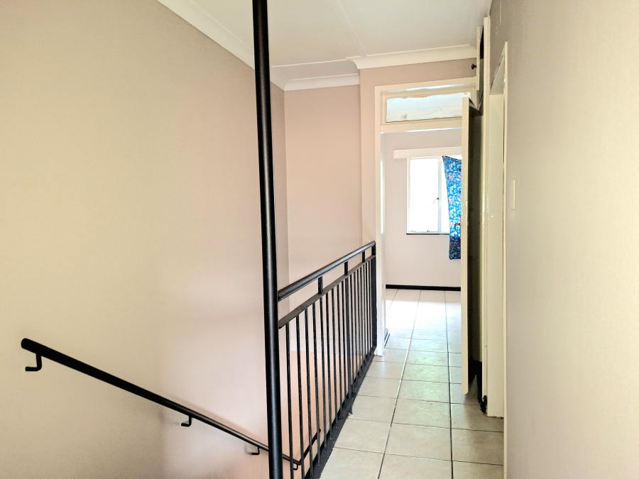 To Let 2 Bedroom Property for Rent in Windsor East Gauteng